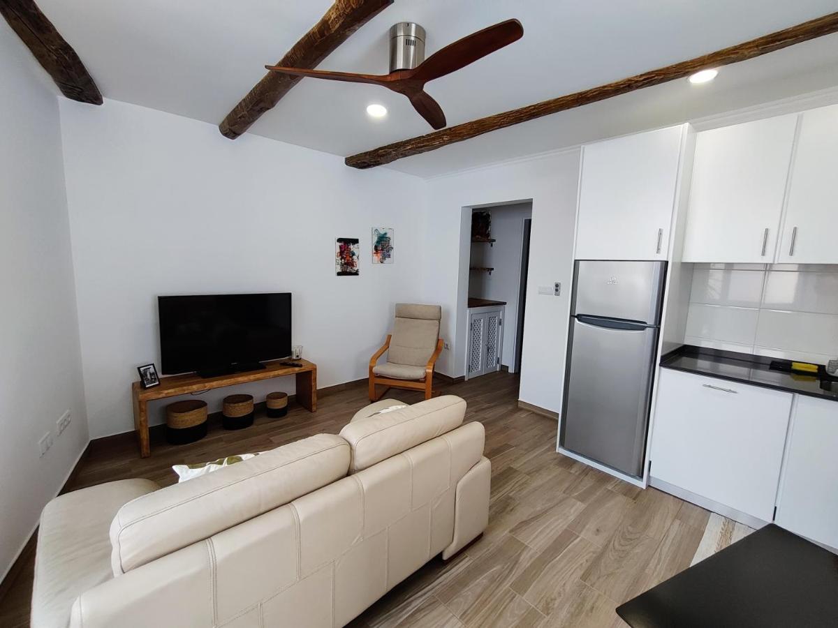 Casa D'Avo Guesthouse And Apartment Urzelina 외부 사진