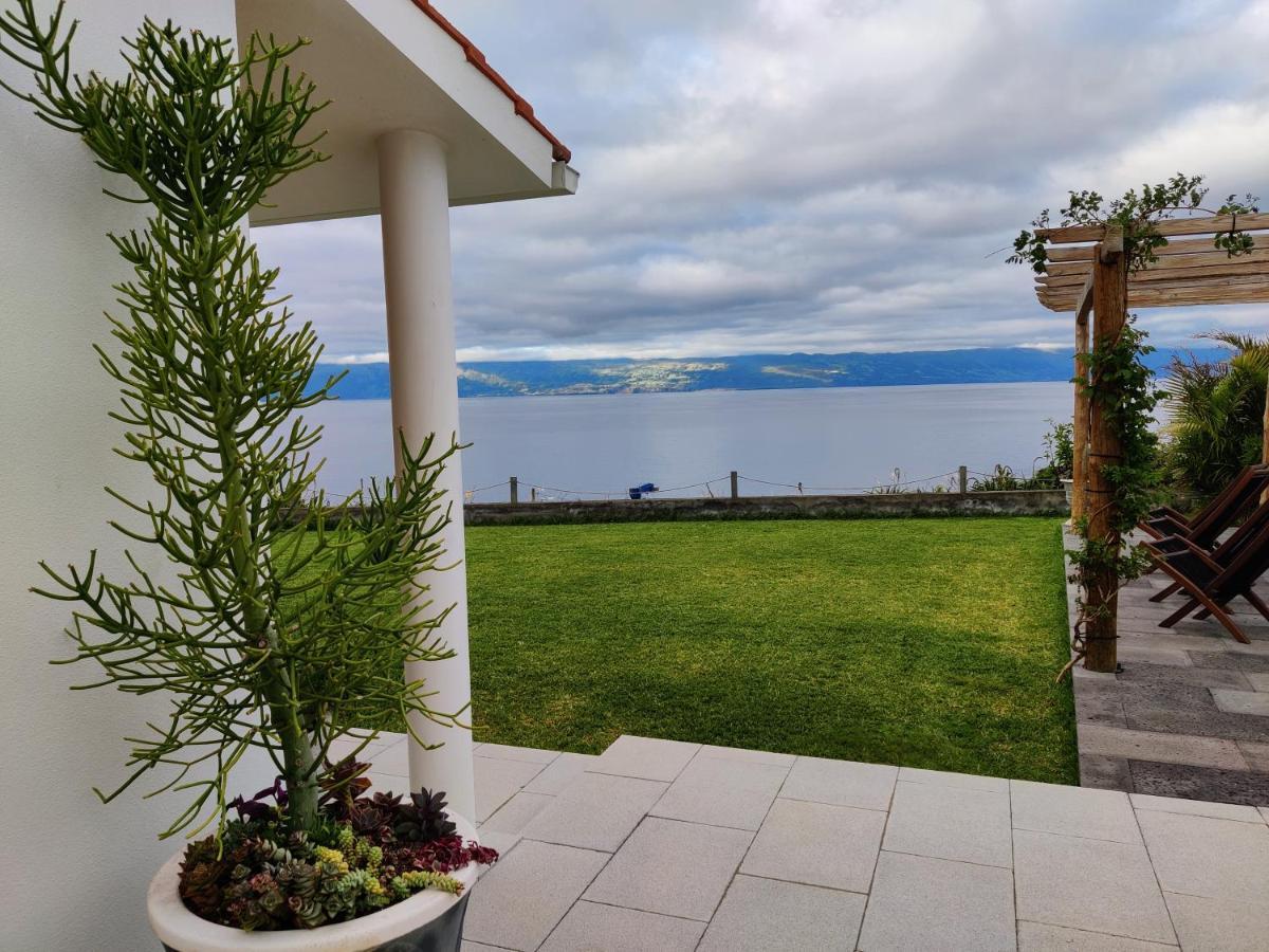 Casa D'Avo Guesthouse And Apartment Urzelina 외부 사진