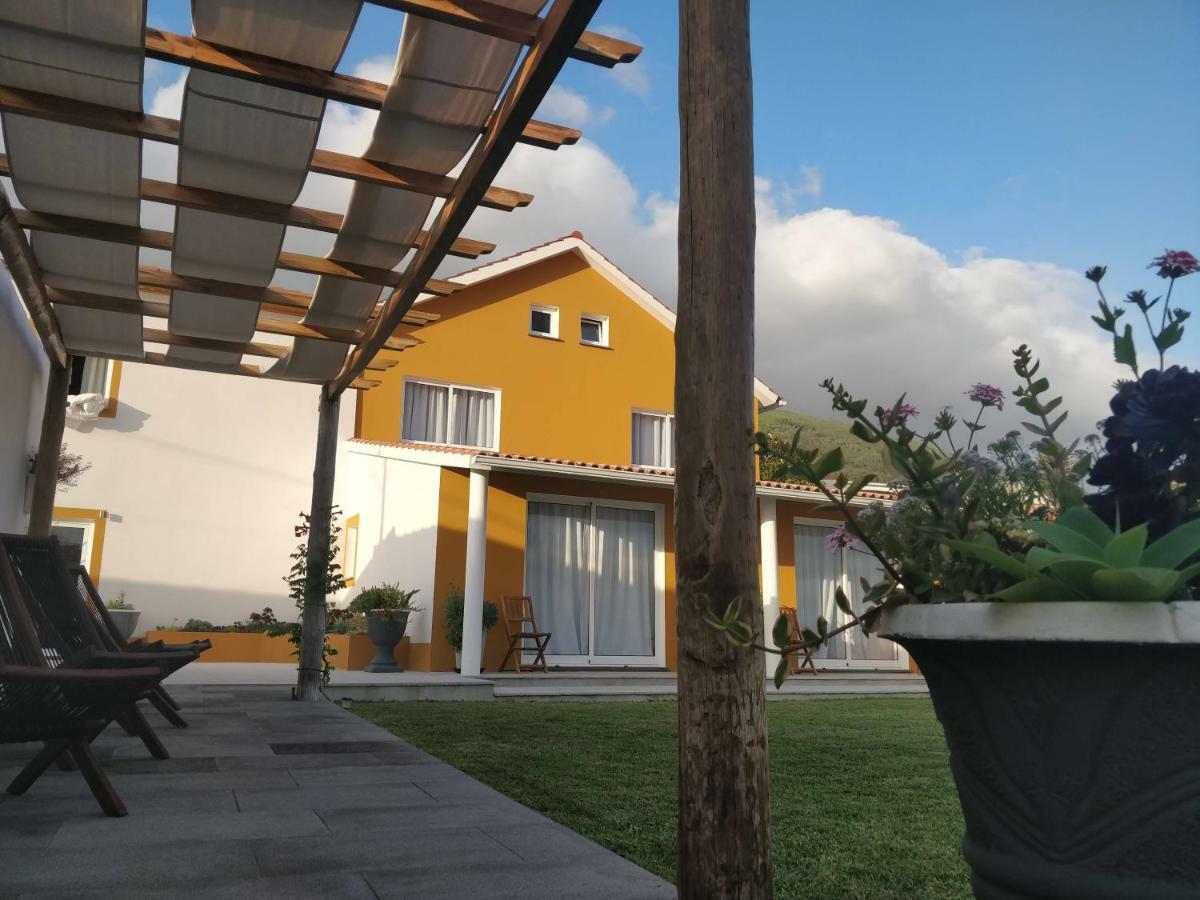 Casa D'Avo Guesthouse And Apartment Urzelina 외부 사진